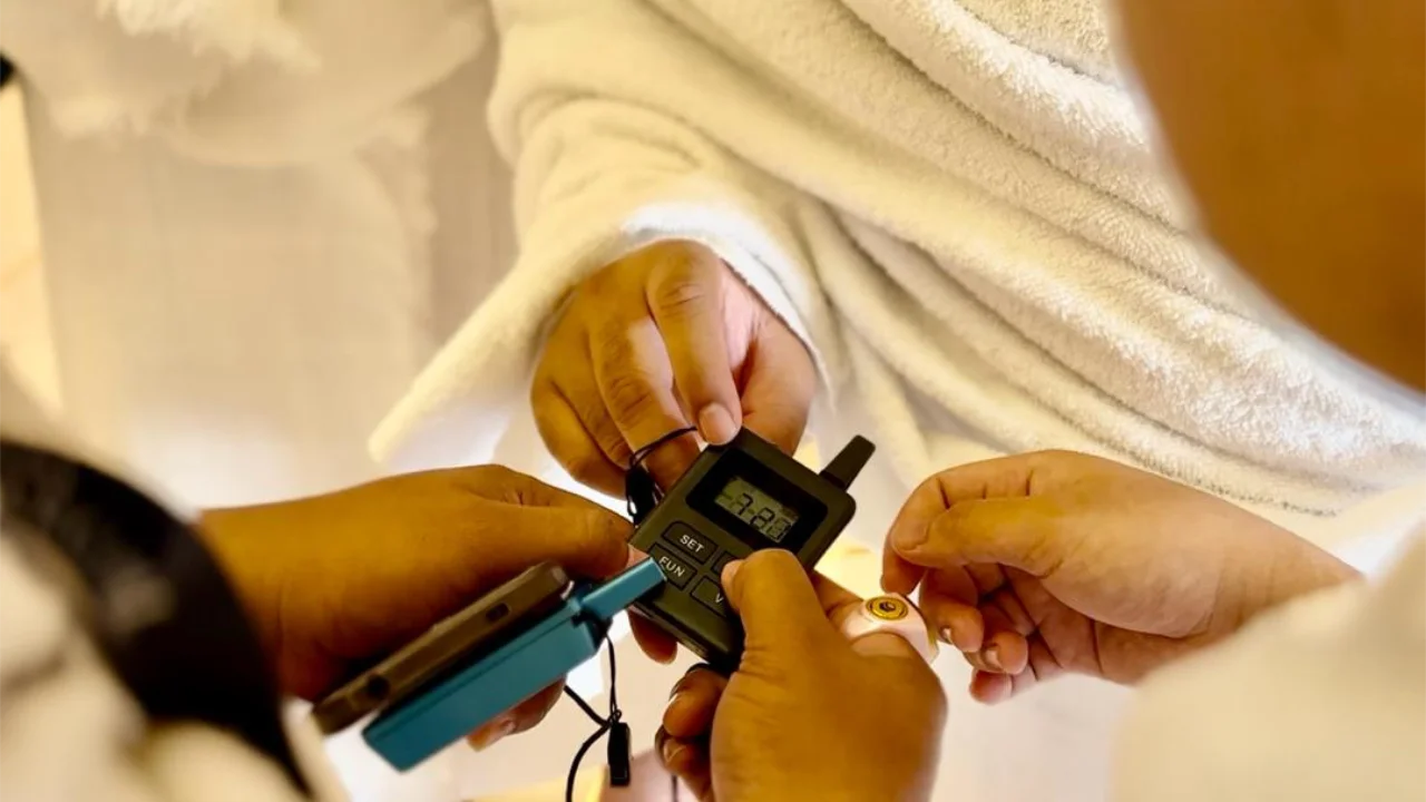 Min. 3x Umrah + Audio Transmitter